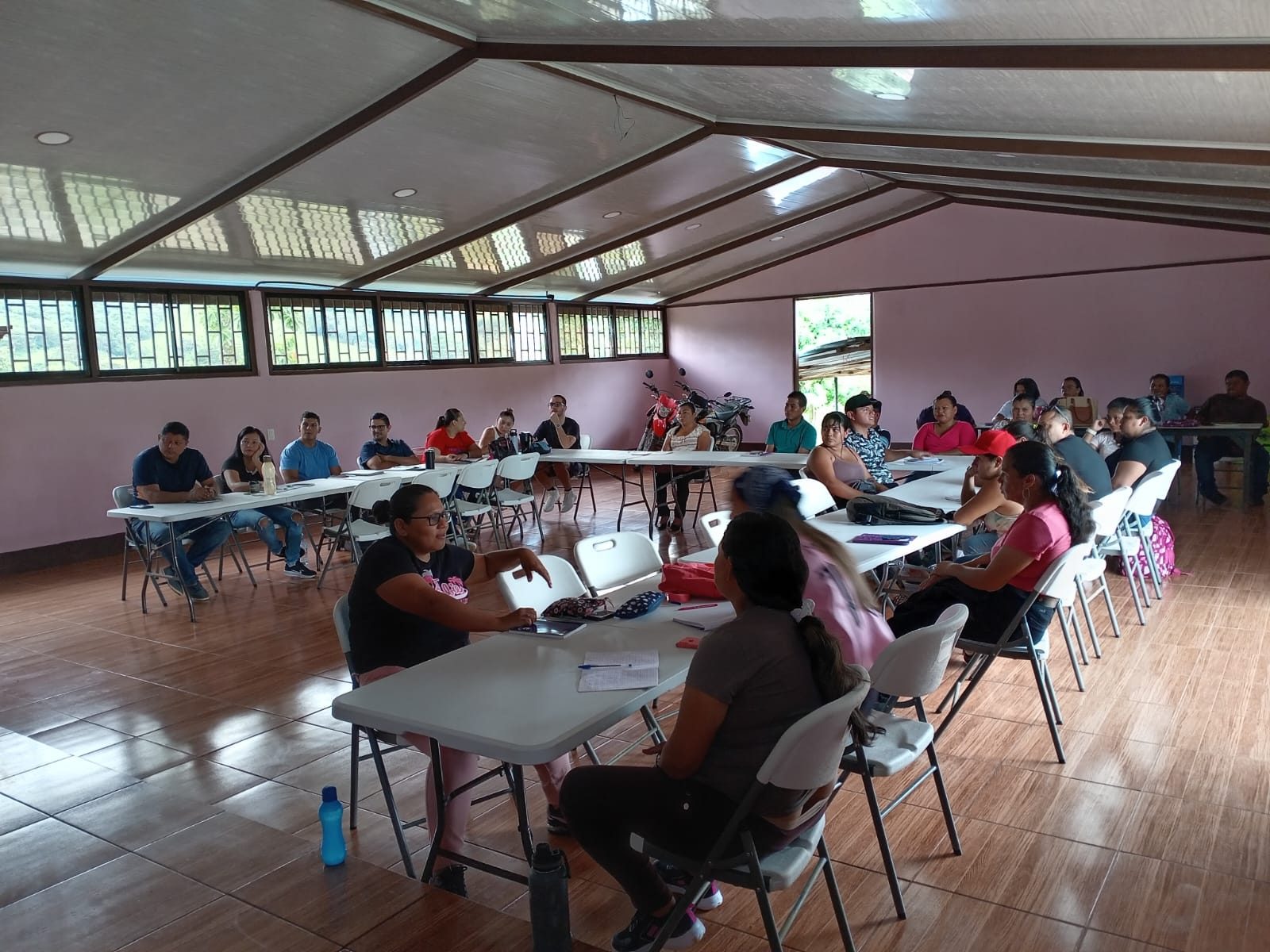 Rendición de cuentas participativa con personas usuarias